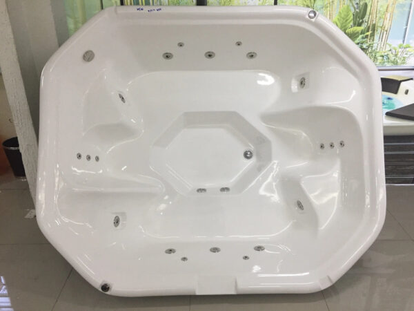 Spa Com Hidro Baby 4 Lugares - Spa Com Hidromassagem Completo - Image 2